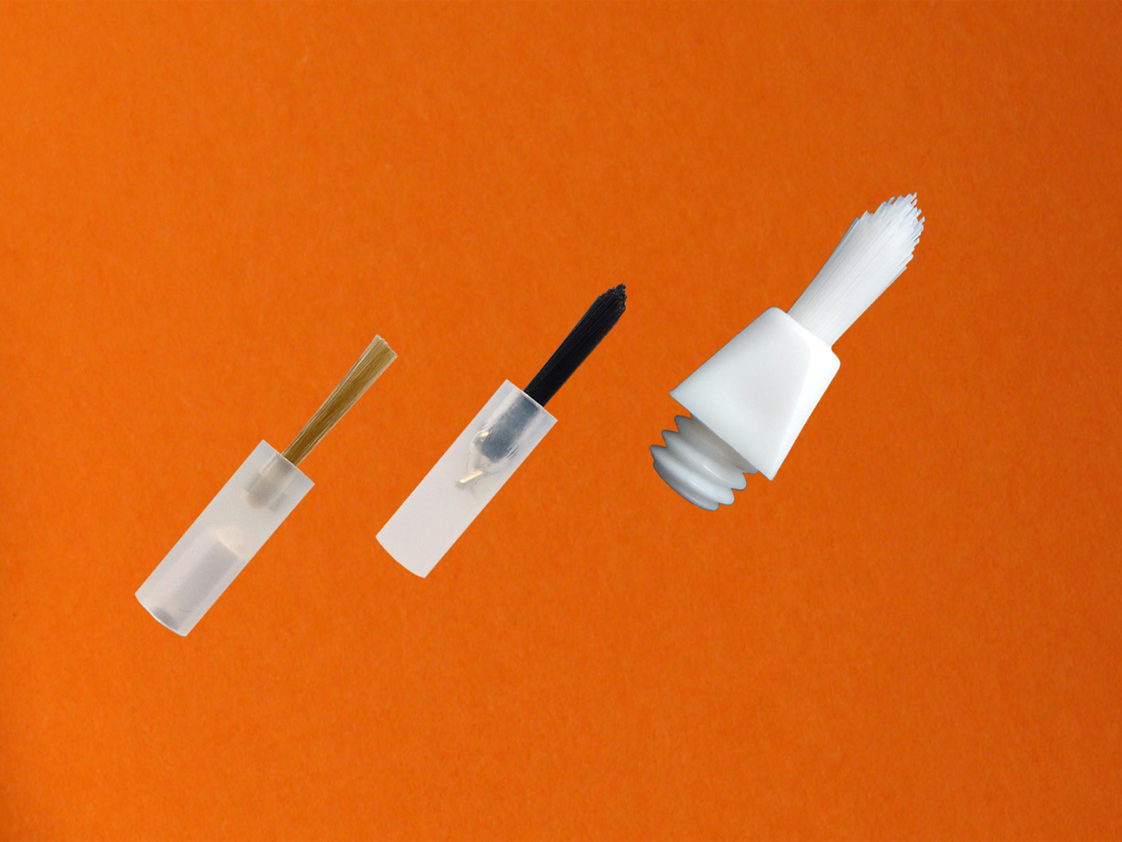 Brushes with different dimensions for dental holders. 